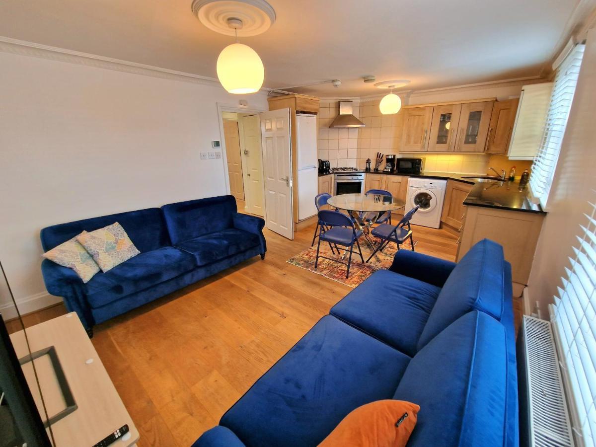 Cosy Home In Kensington - Great Location! 3 Minutes Walk To Earl'S Court Station 런던 외부 사진
