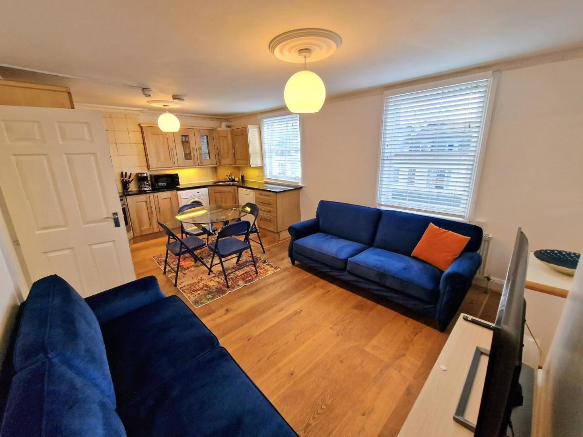 Cosy Home In Kensington - Great Location! 3 Minutes Walk To Earl'S Court Station 런던 외부 사진